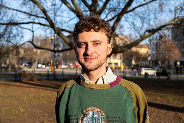 Ein Protraitfoto des Mitarbeiters Rafael Prange